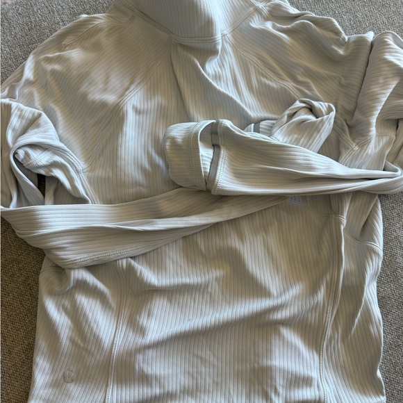 It's Rulu Ribbed Cropped Half Zip - Picture 6 of 8